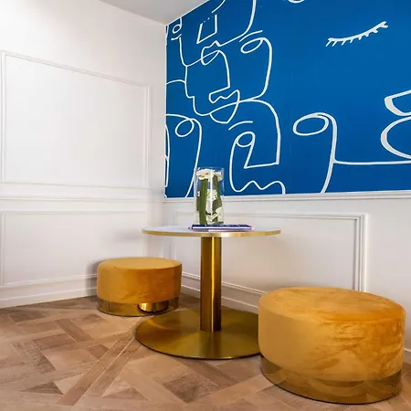 Charming - 2p - Pigalle Sacre-c Ur